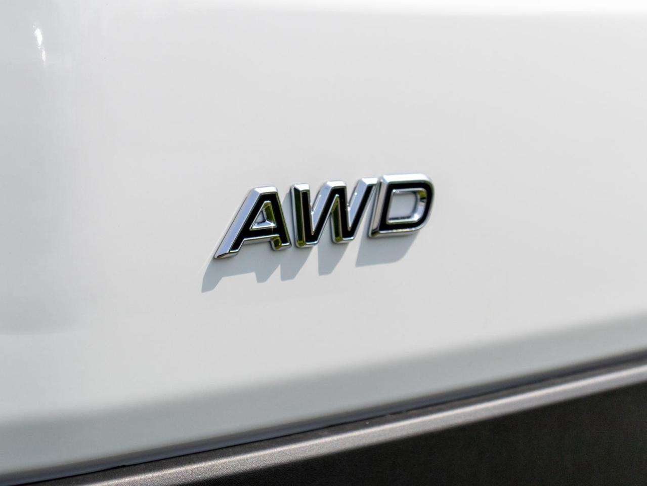 2025 Ford Transit-250 Cargo Base All-Wheel Drive Low Roof Van 148 in. WB Photo4