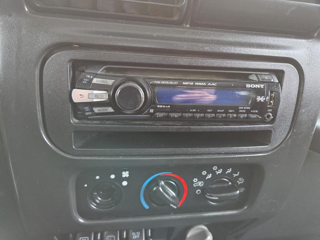 2005 Jeep TJ SPORT 4X4 **AUTOMATIC-AIR-NEW TIRES-CUSTOM LIGHTS* Photo