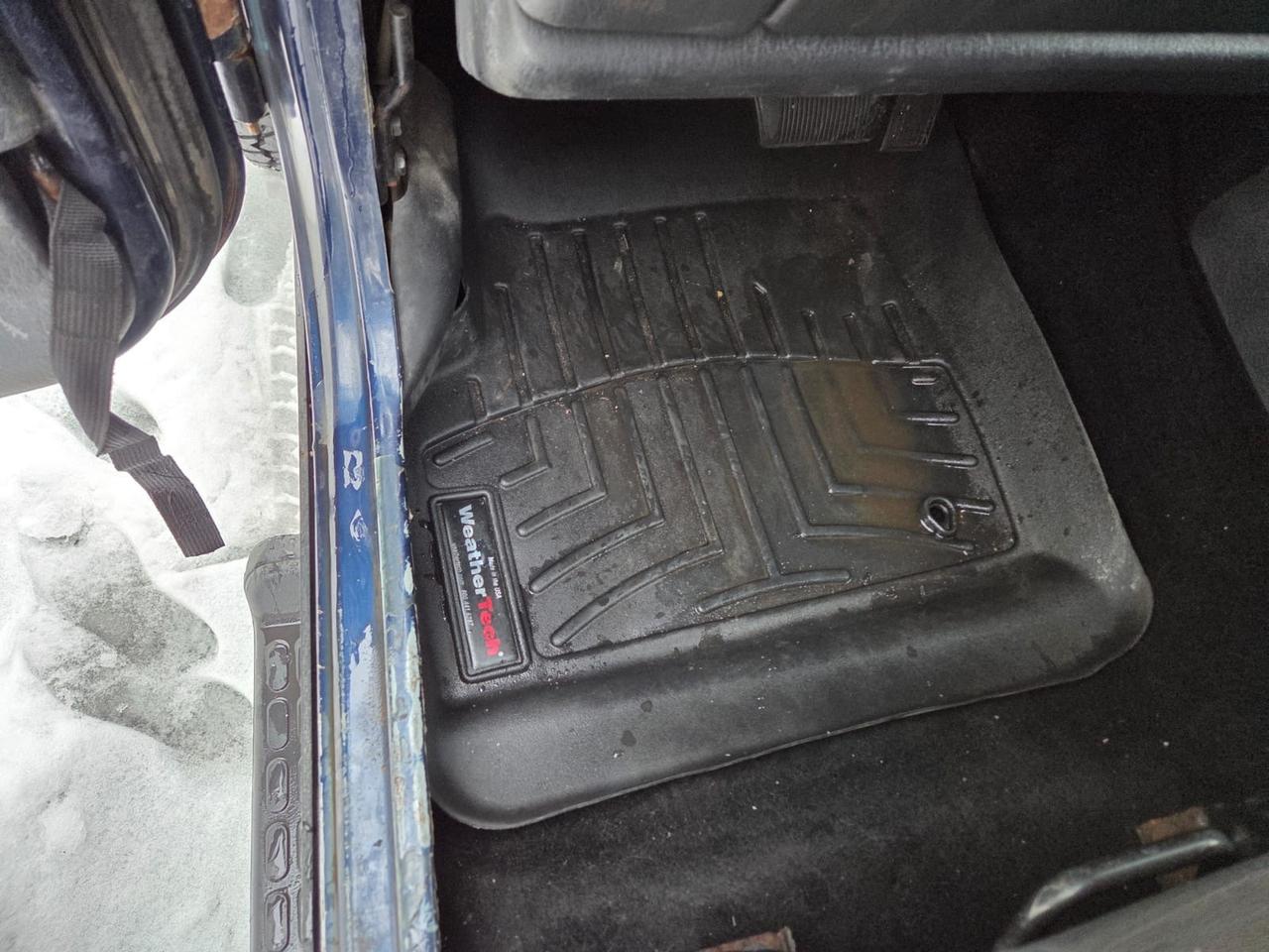 2005 Jeep TJ SPORT 4X4 **AUTOMATIC-AIR-NEW TIRES-CUSTOM LIGHTS* Photo