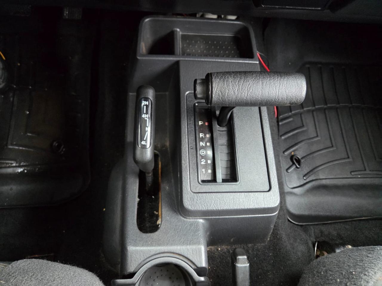 2005 Jeep TJ SPORT 4X4 **AUTOMATIC-AIR-NEW TIRES-CUSTOM LIGHTS* Photo