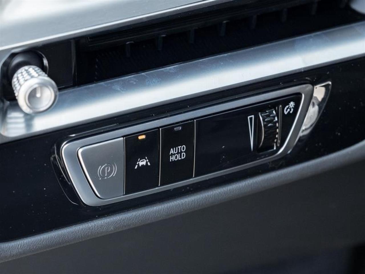 2026 Cadillac LYRIQ Premium Luxury 4dr Photo