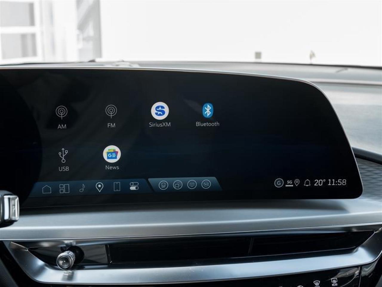 2026 Cadillac LYRIQ Premium Luxury 4dr Photo