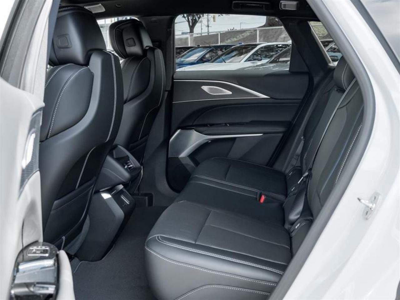 2026 Cadillac LYRIQ Premium Luxury 4dr Photo