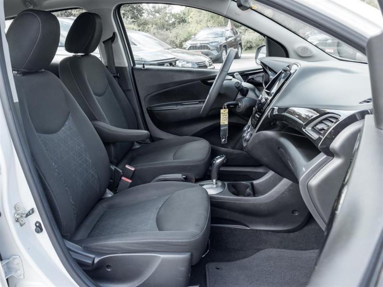 2021 Chevrolet Spark 1LT CVT 4dr Hatchback Photo