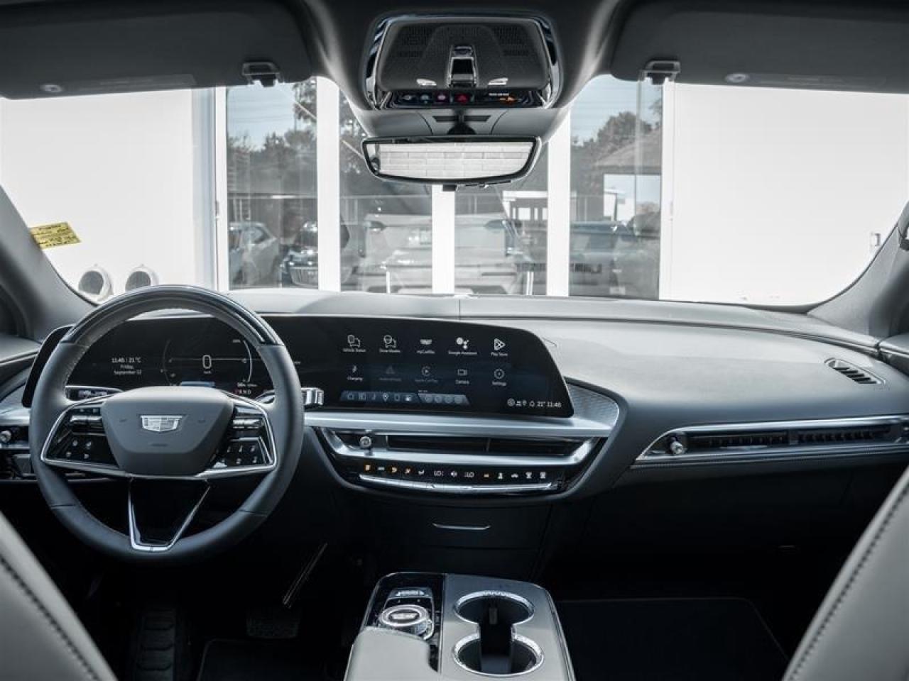 2026 Cadillac LYRIQ Signature Luxury 4dr Photo