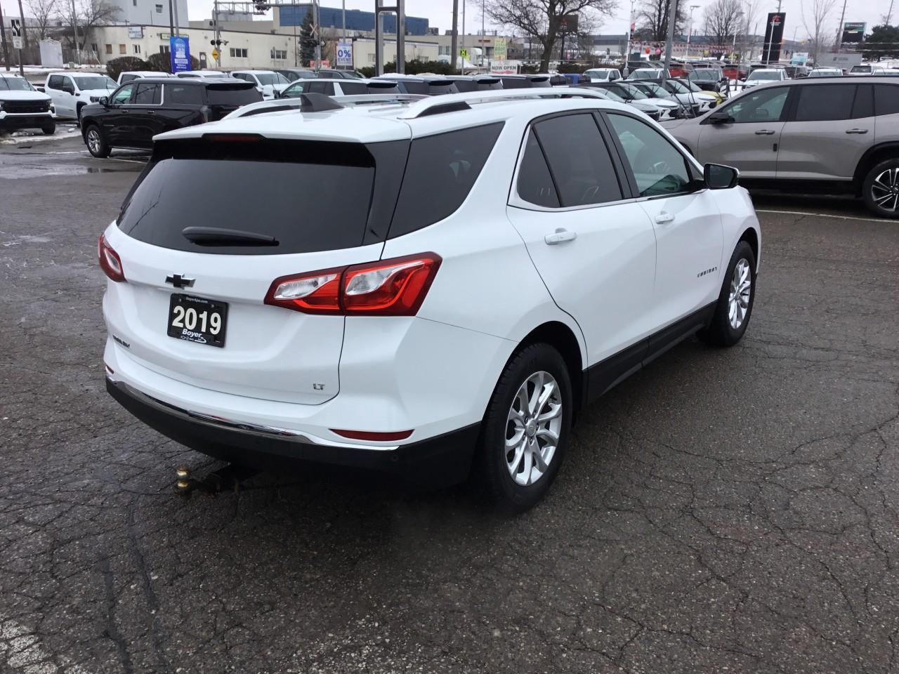 2019 Chevrolet Equinox LT Photo