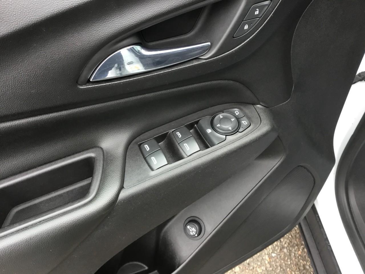 2019 Chevrolet Equinox LT Photo