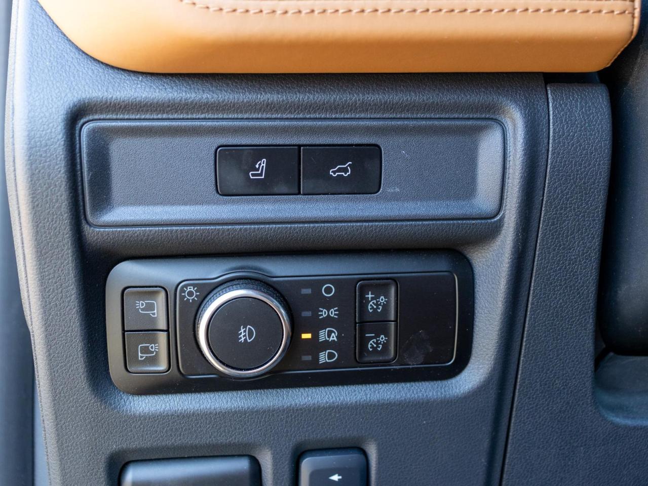 2023 Ford Expedition Max Platinum 4dr 4x4 Photo