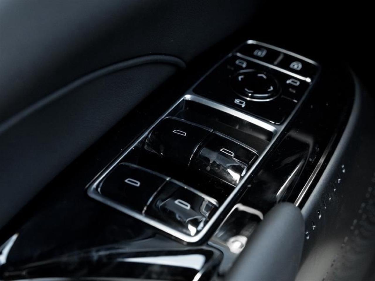 2026 Cadillac LYRIQ Luxury 4dr Photo