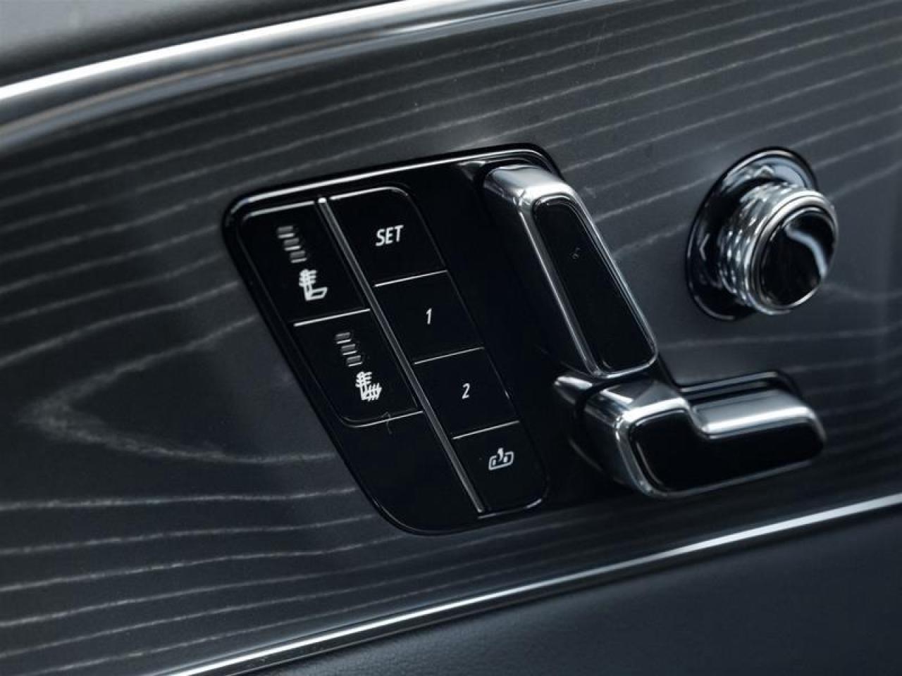 2026 Cadillac LYRIQ Luxury 4dr Photo