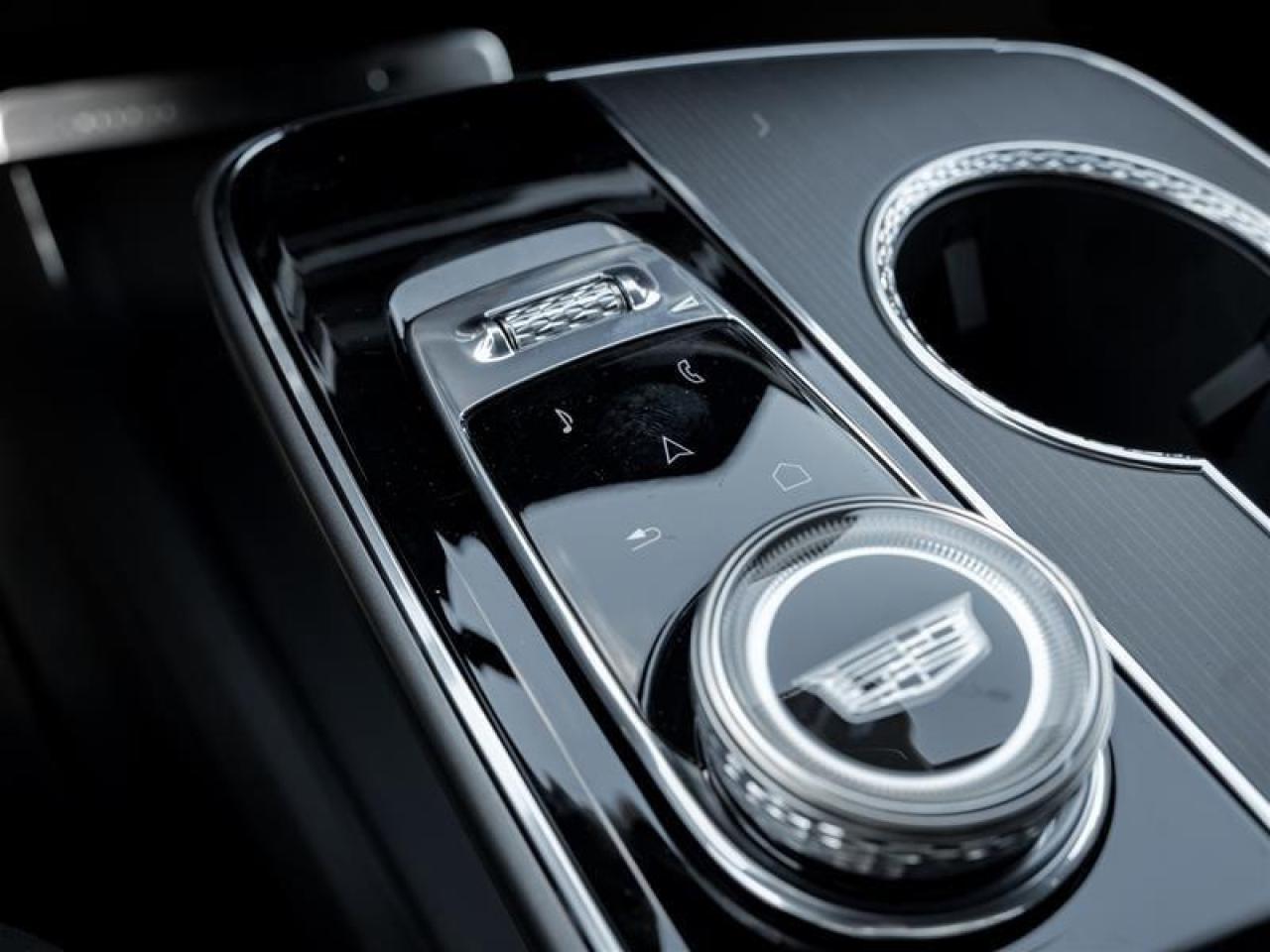 2026 Cadillac LYRIQ Luxury 4dr Photo