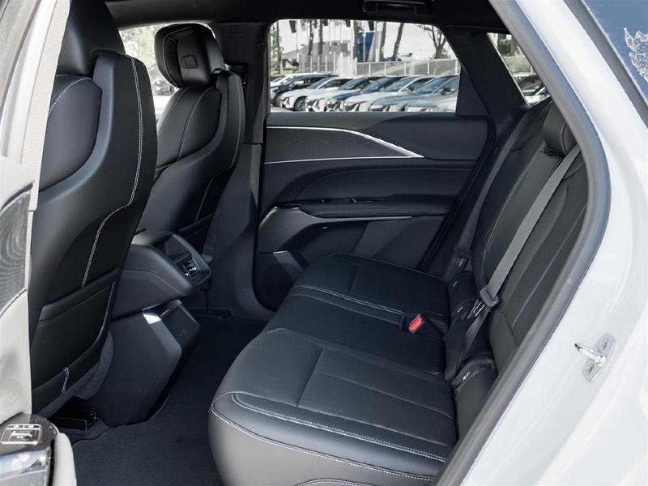 2026 Cadillac LYRIQ Luxury 4dr Photo