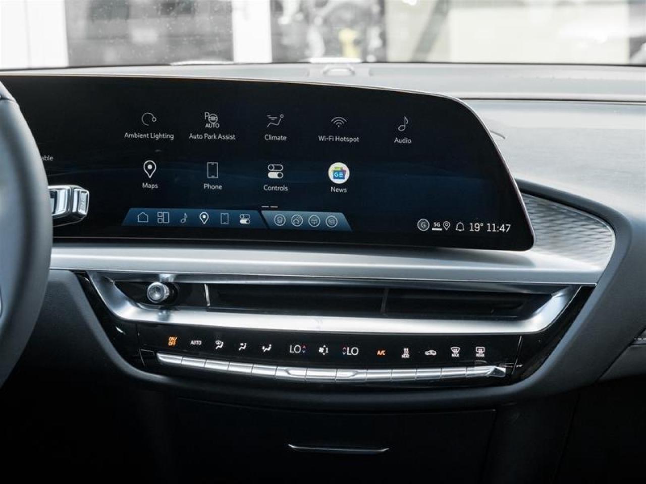 2026 Cadillac LYRIQ Luxury 4dr Photo