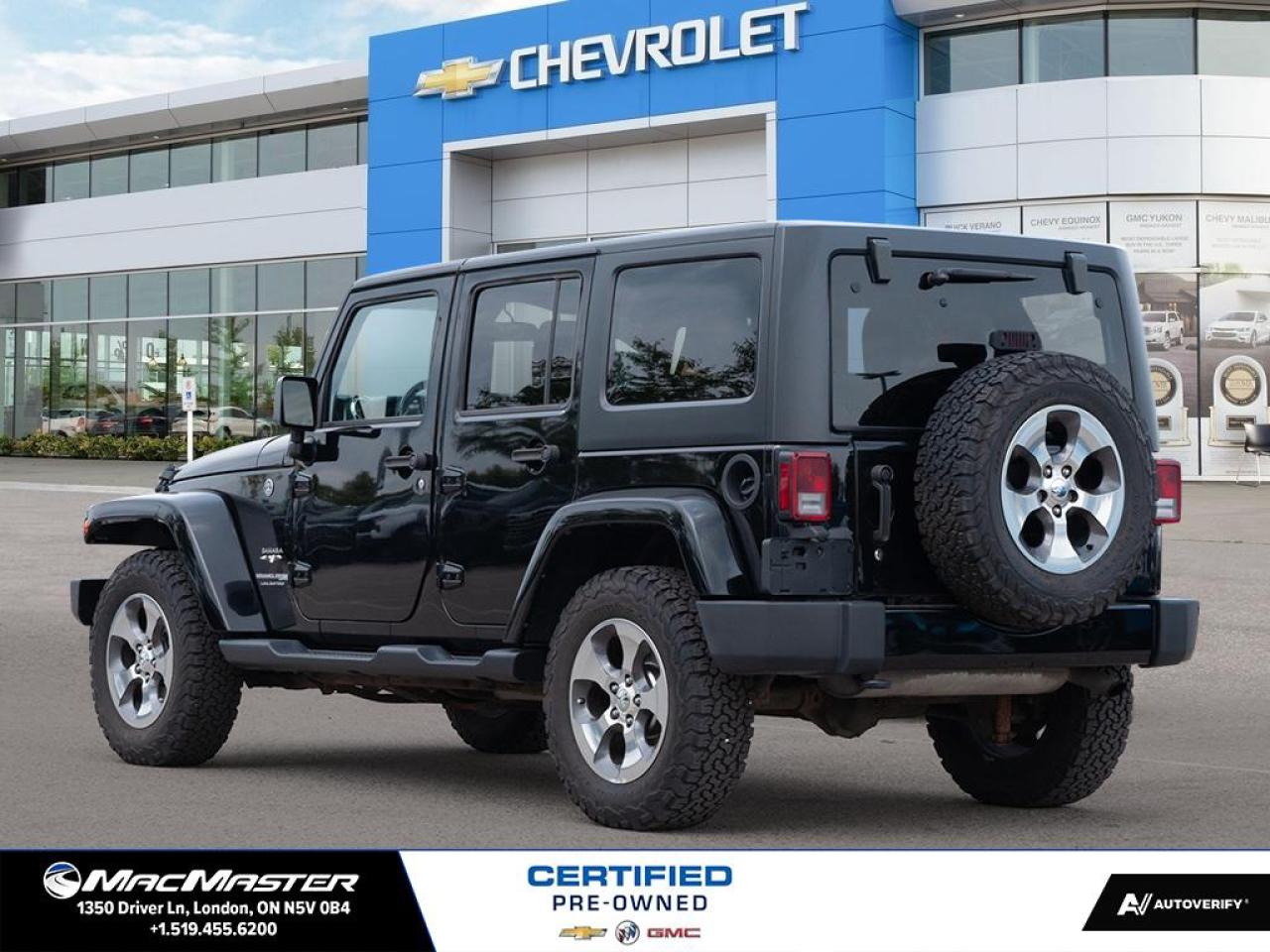 2018 Jeep Wrangler JK Unlimited Sahara 4dr 4x4 Photo3