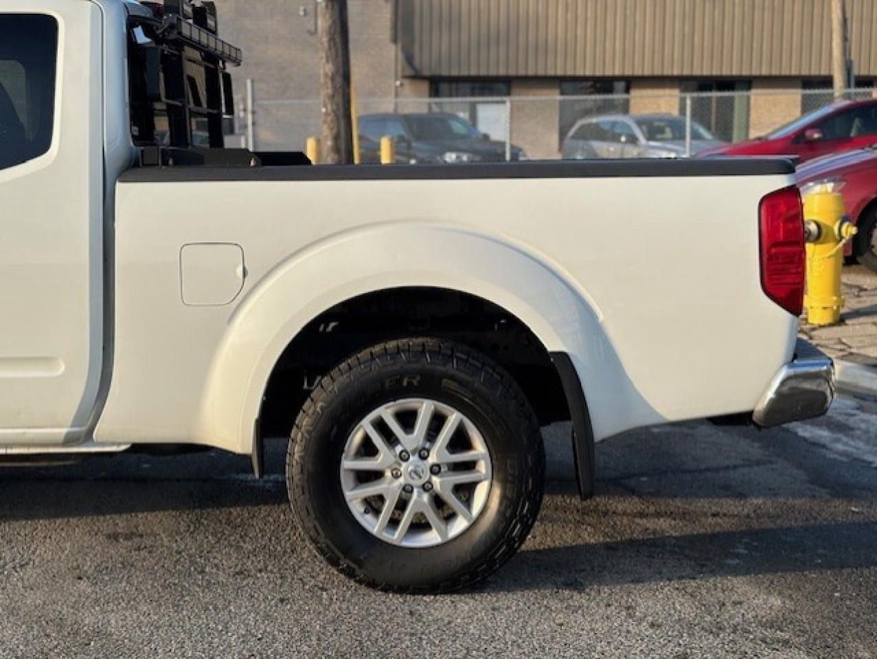 2014 Nissan Frontier SV KING CAB-1 OWNER-NO ACCIDENTS-CERTIFIED-TOW PKG Photo