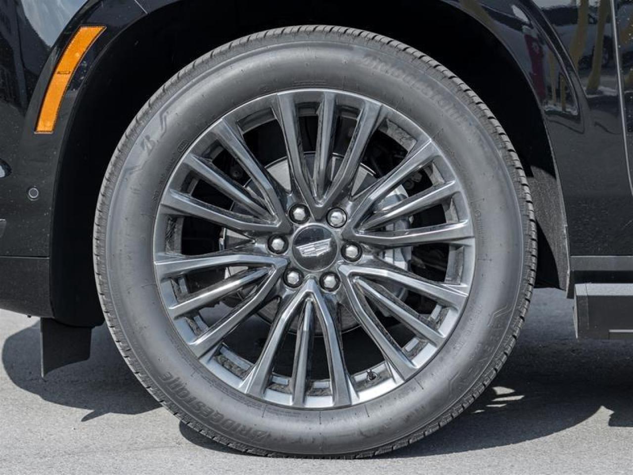 2025 Cadillac Escalade Sport Platinum 4dr 4x4 Photo3