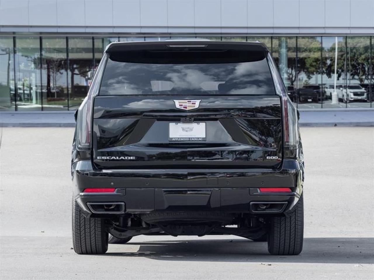 2025 Cadillac Escalade Sport Platinum 4dr 4x4 Photo