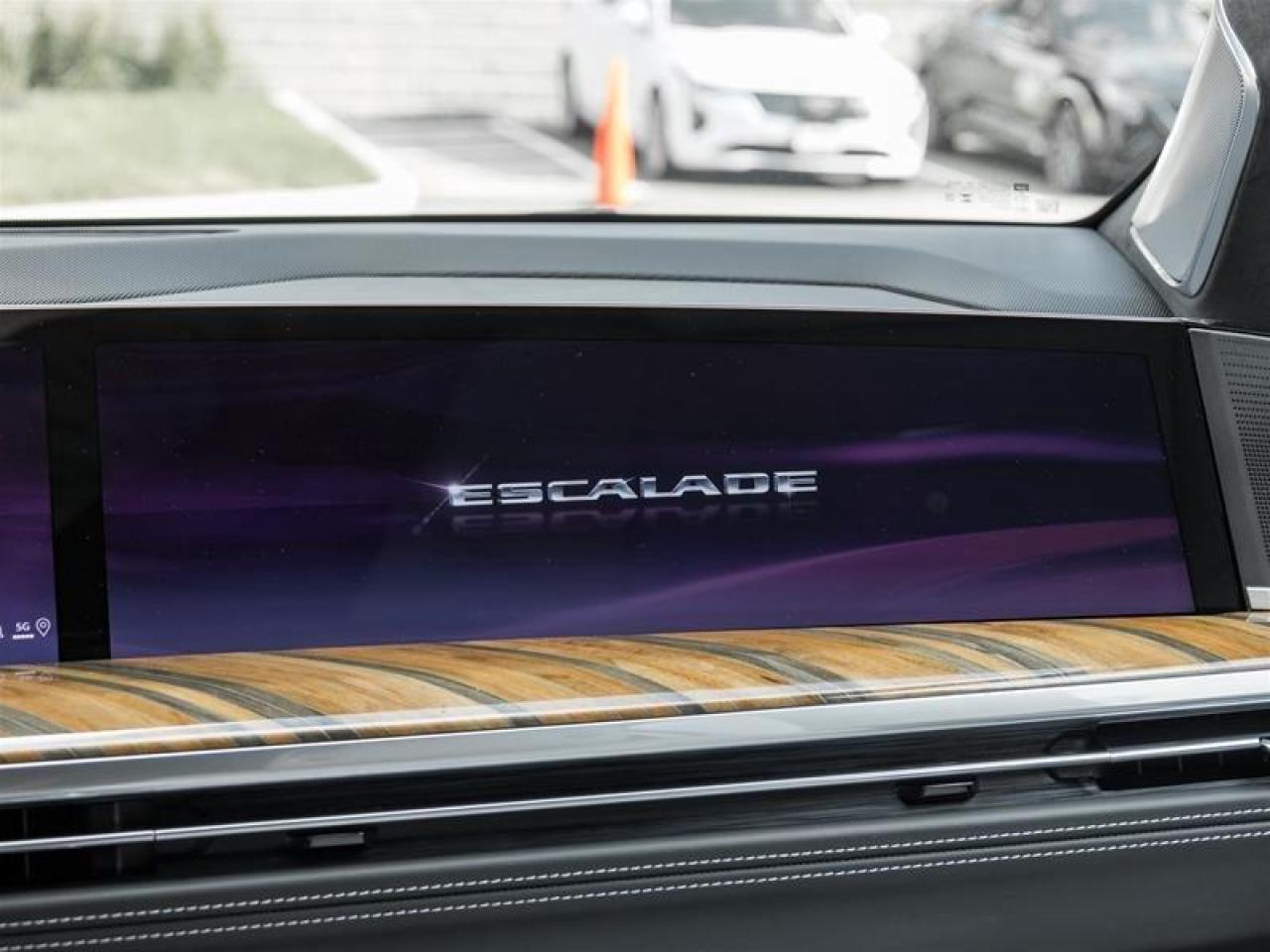 2025 Cadillac Escalade Sport Platinum 4dr 4x4 Photo