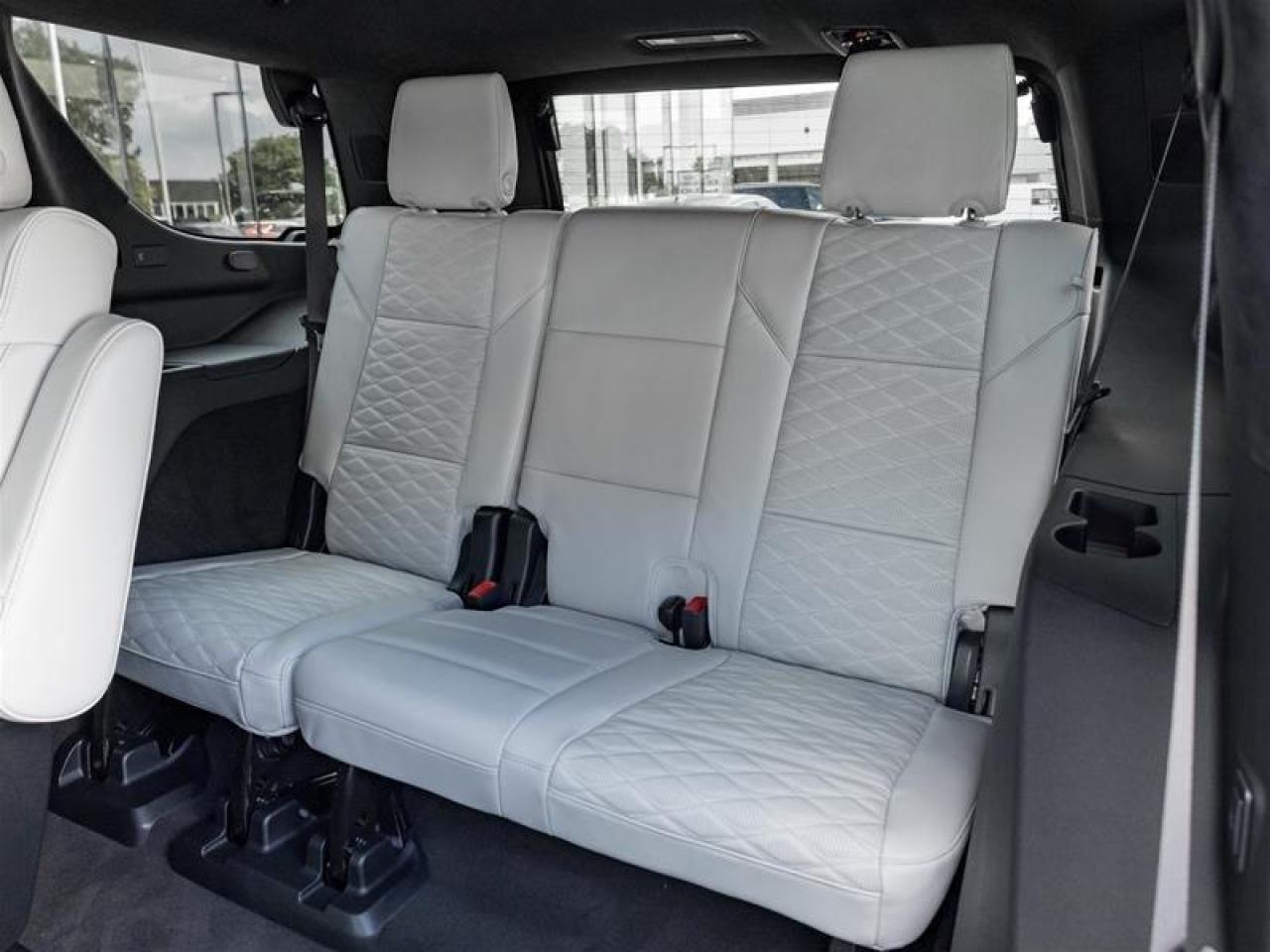 2025 Cadillac Escalade Sport Platinum 4dr 4x4 Photo