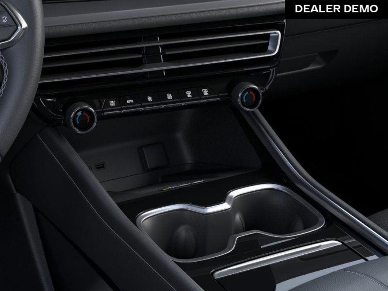 2026 Chevrolet Traverse LT 4dr All-Wheel Drive Photo