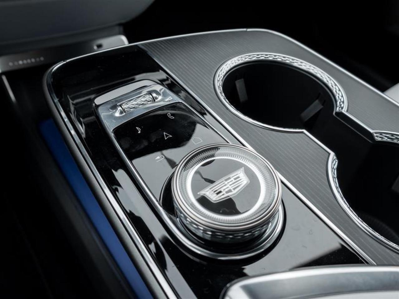 2026 Cadillac LYRIQ Luxury 4dr Photo