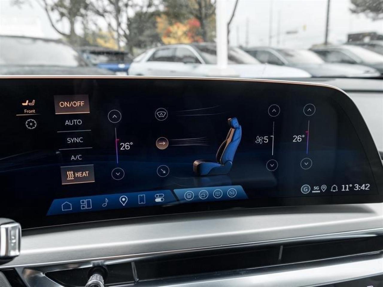 2026 Cadillac LYRIQ Luxury 4dr Photo