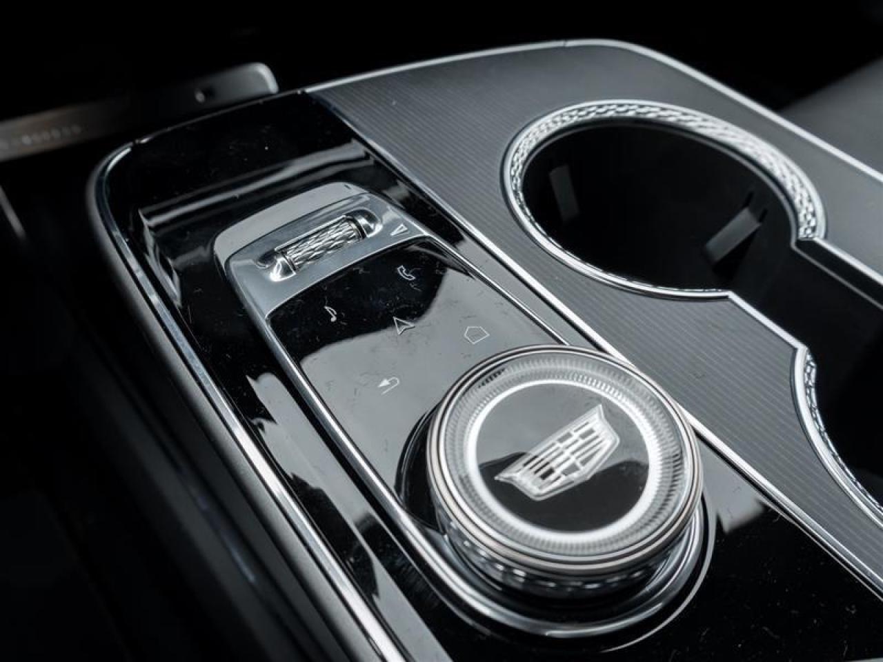 2026 Cadillac LYRIQ Luxury 4dr Photo