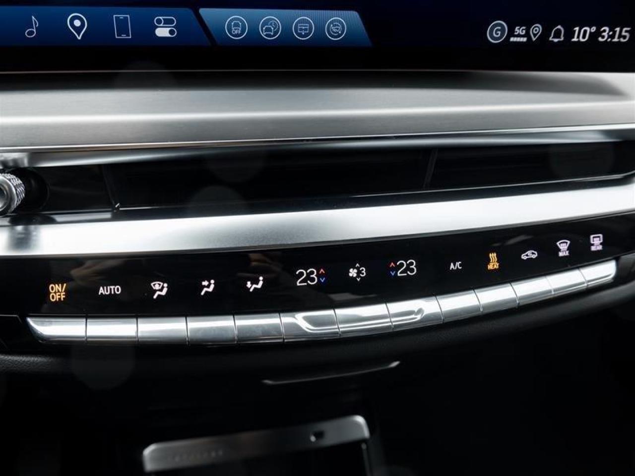 2026 Cadillac LYRIQ Luxury 4dr Photo