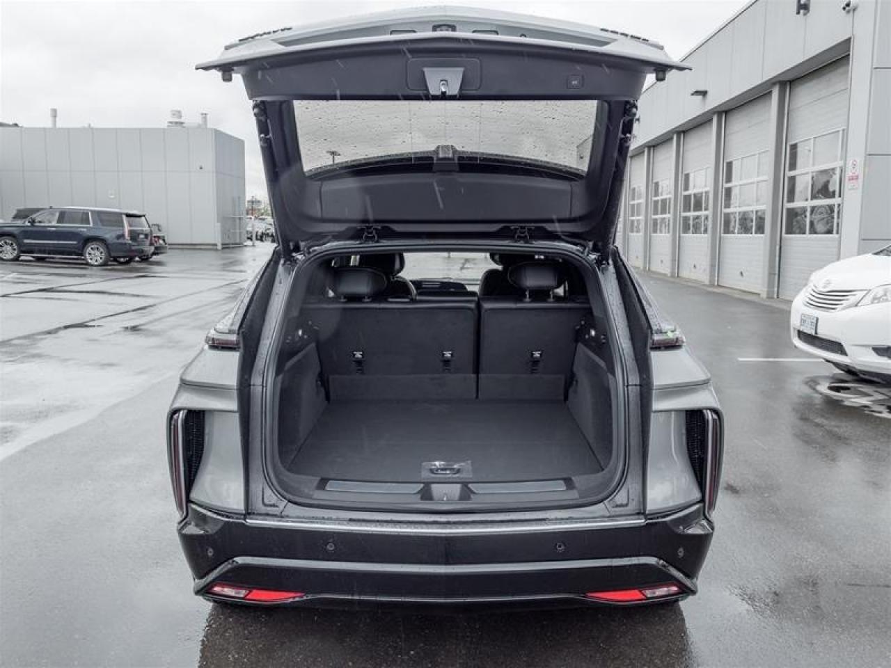 2026 Cadillac LYRIQ Luxury 4dr Photo