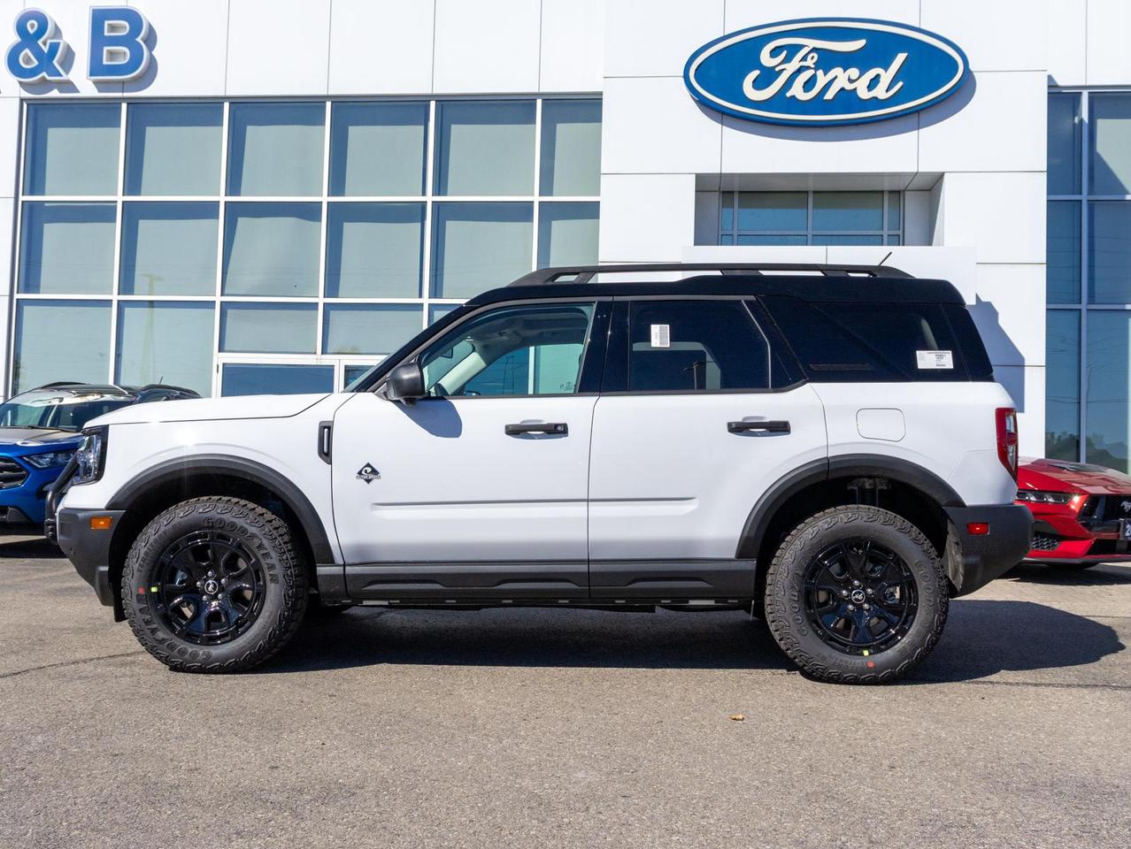 2025 Ford Bronco Sport Outer Banks 4dr 4x4 Photo