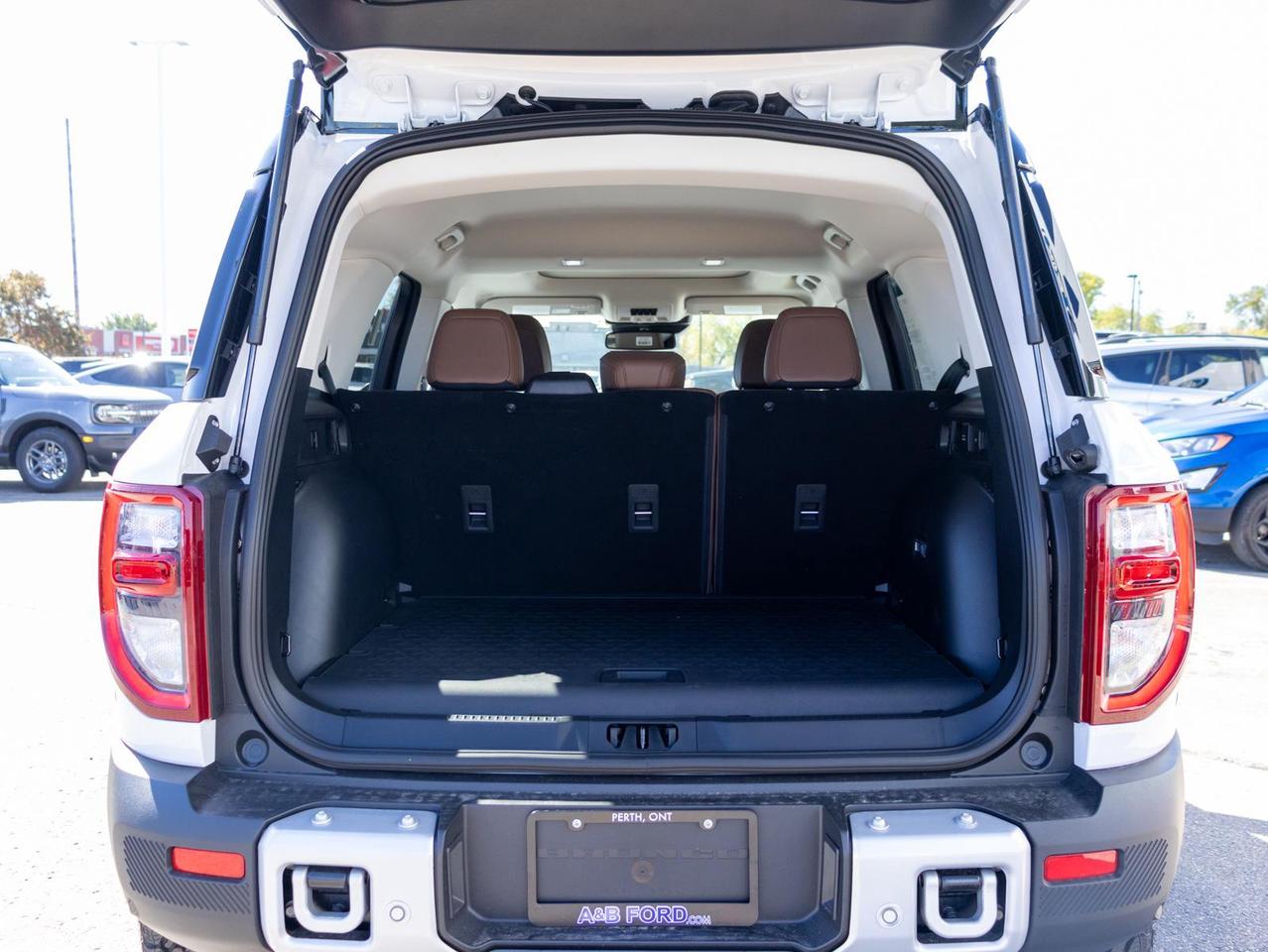 2025 Ford Bronco Sport Outer Banks 4dr 4x4 Photo