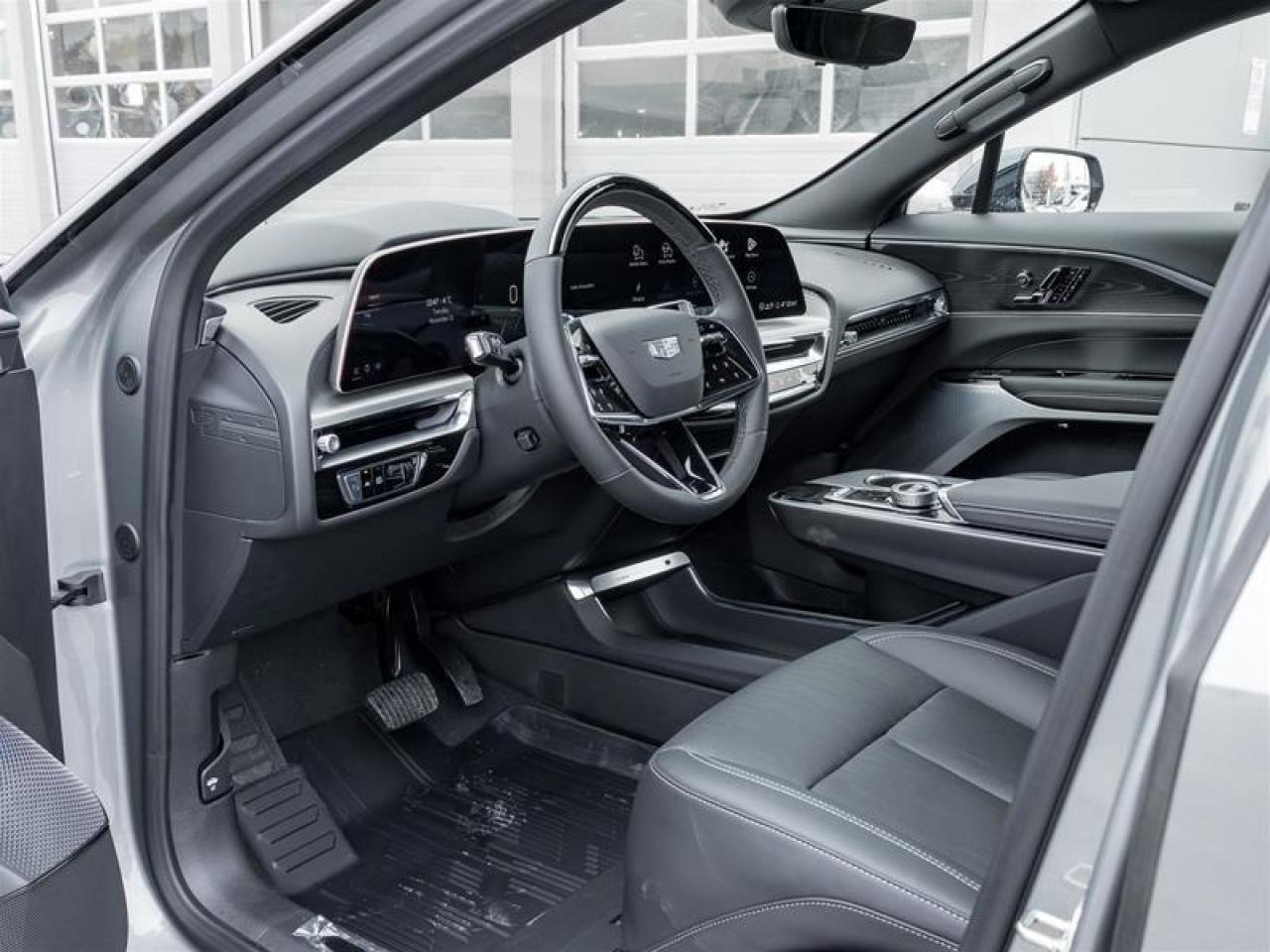 2026 Cadillac LYRIQ Signature Sport 4dr Photo