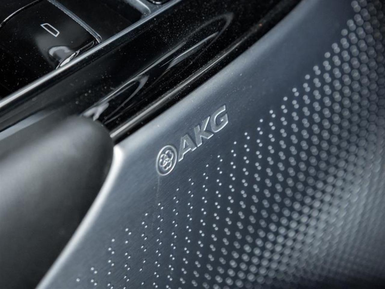 2026 Cadillac LYRIQ Signature Sport 4dr Photo