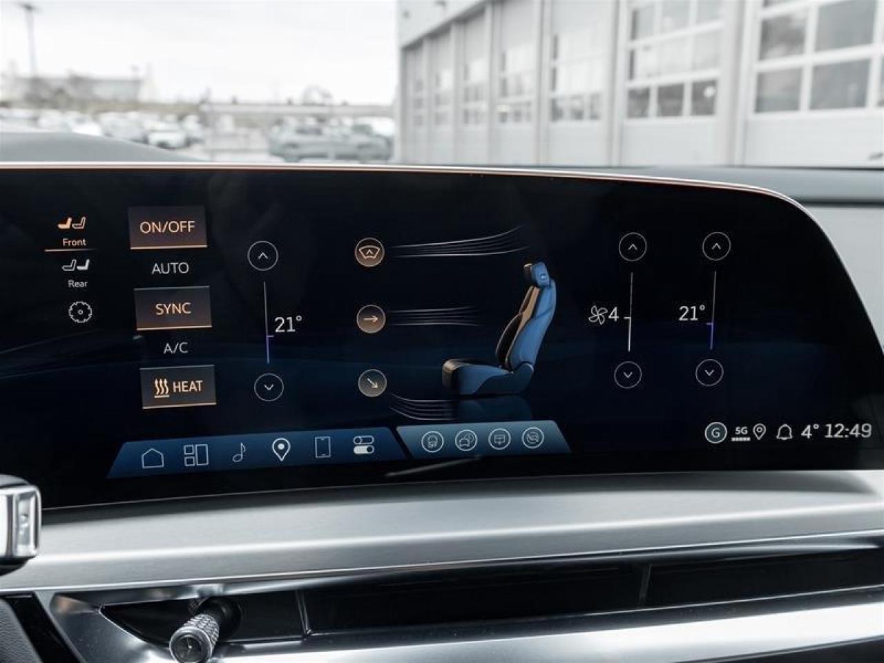 2026 Cadillac LYRIQ Signature Sport 4dr Photo