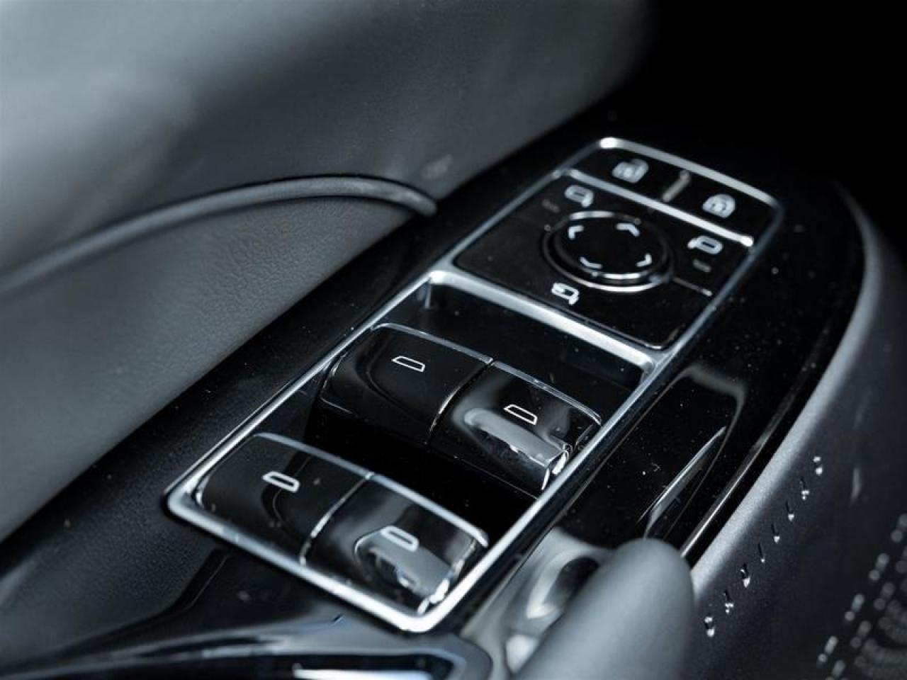 2026 Cadillac LYRIQ Luxury 4dr Photo