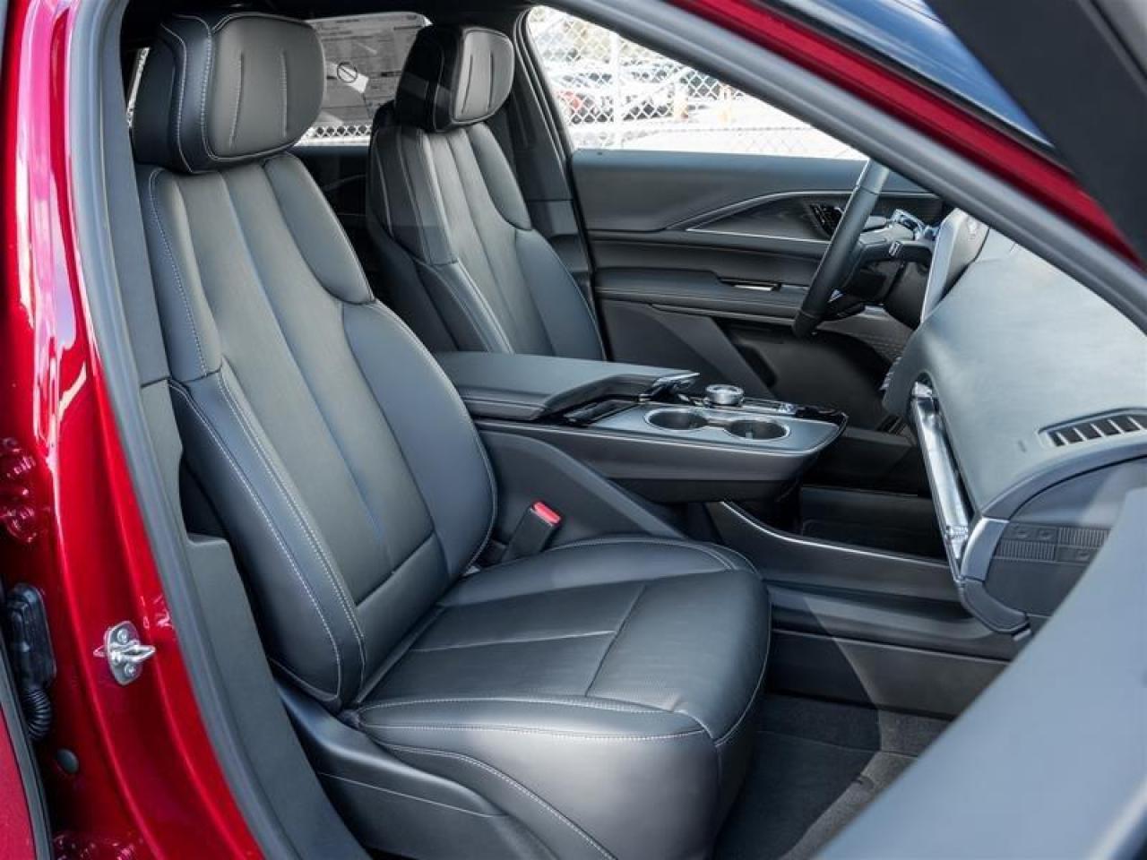 2026 Cadillac LYRIQ Luxury 4dr Photo