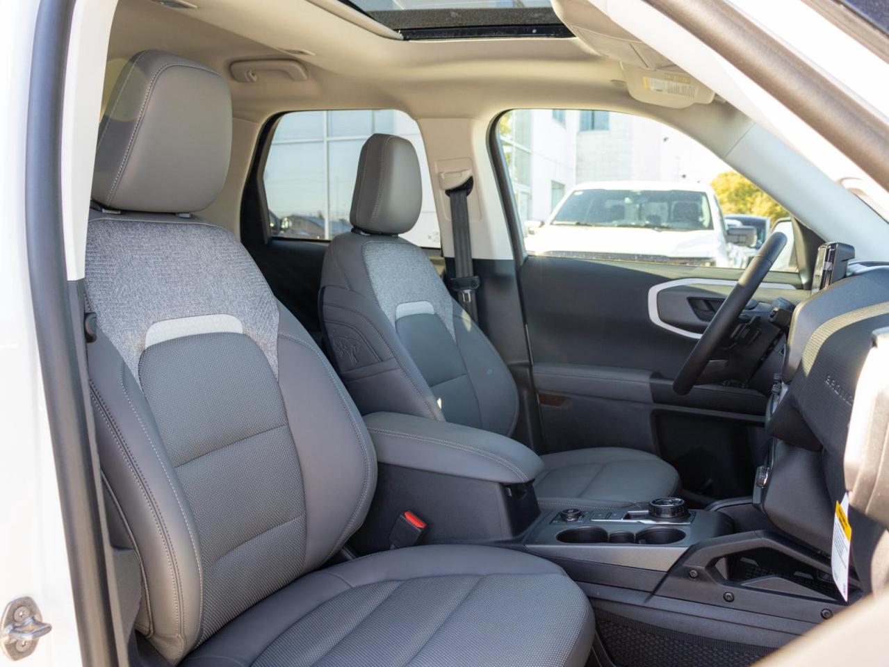 2025 Ford Bronco Sport Badlands 4dr 4x4 Photo