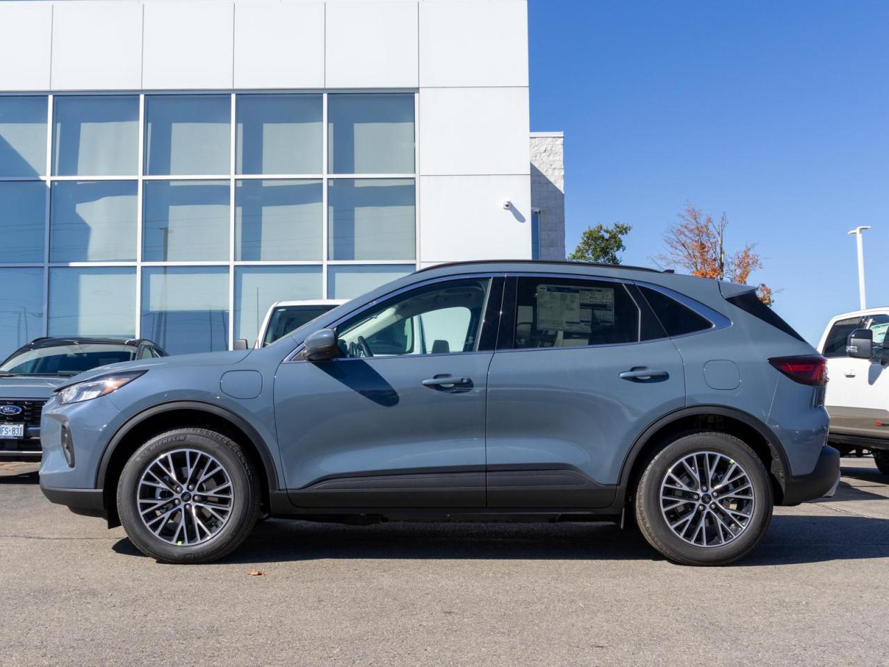 2026 Ford Escape PHEV 4dr Front-Wheel Drive Photo