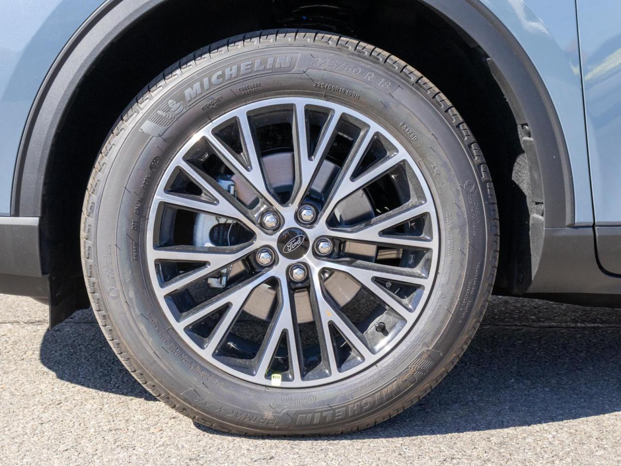 2026 Ford Escape PHEV 4dr Front-Wheel Drive Photo