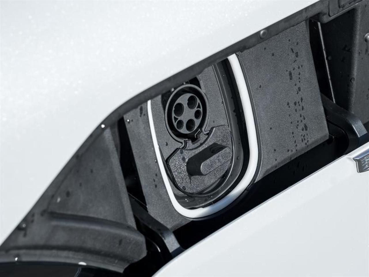 2026 Cadillac LYRIQ Luxury 4dr Photo