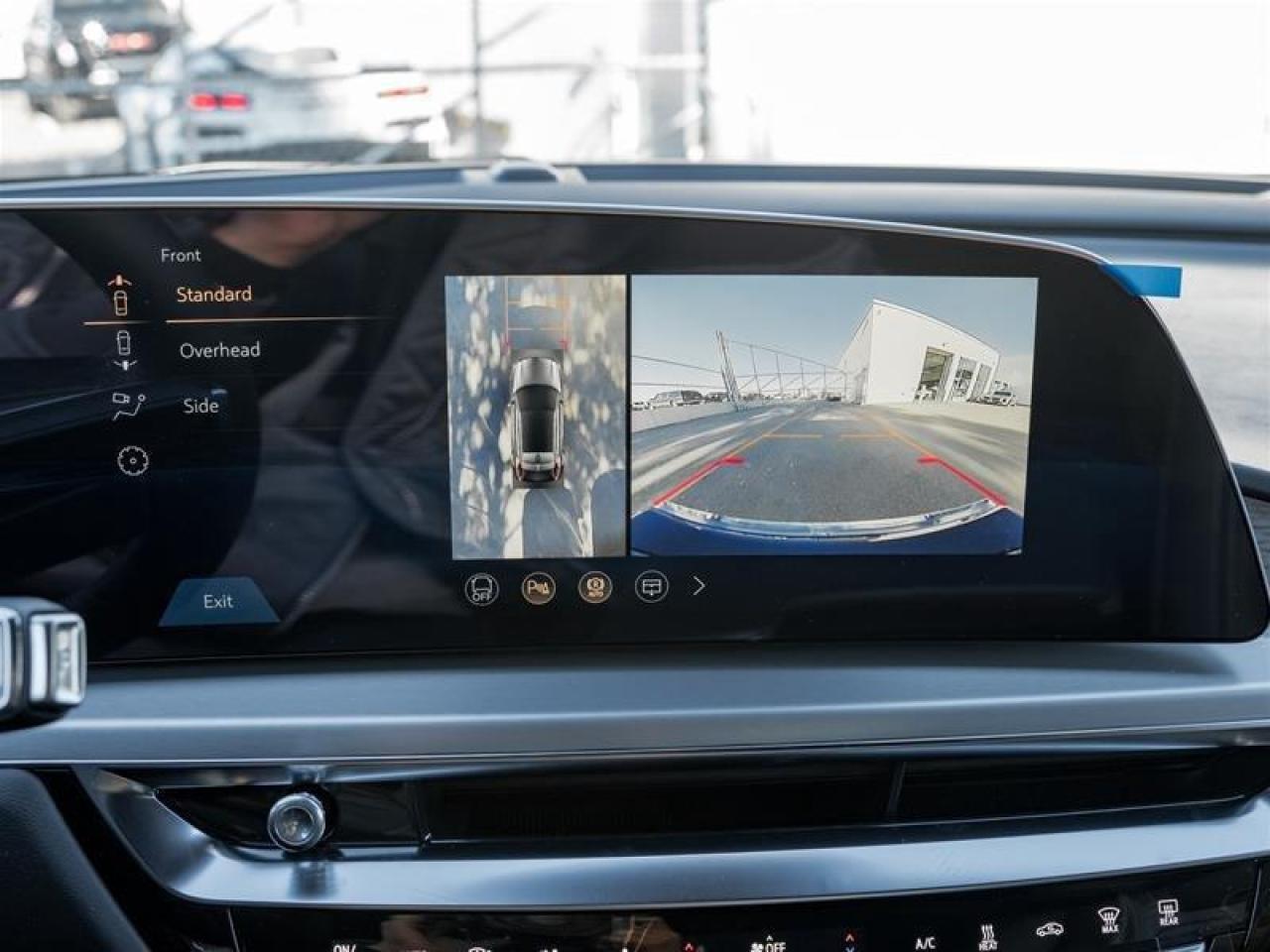 2026 Cadillac LYRIQ Luxury 4dr Photo