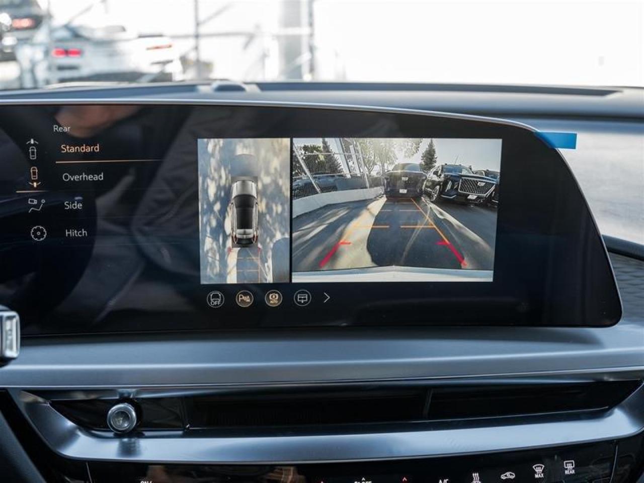 2026 Cadillac LYRIQ Luxury 4dr Photo