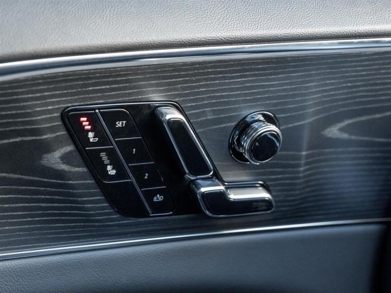 2026 Cadillac LYRIQ Luxury 4dr Photo