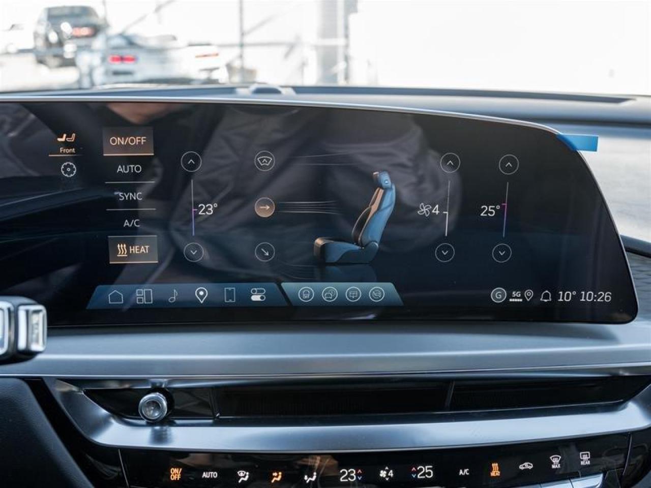 2026 Cadillac LYRIQ Luxury 4dr Photo