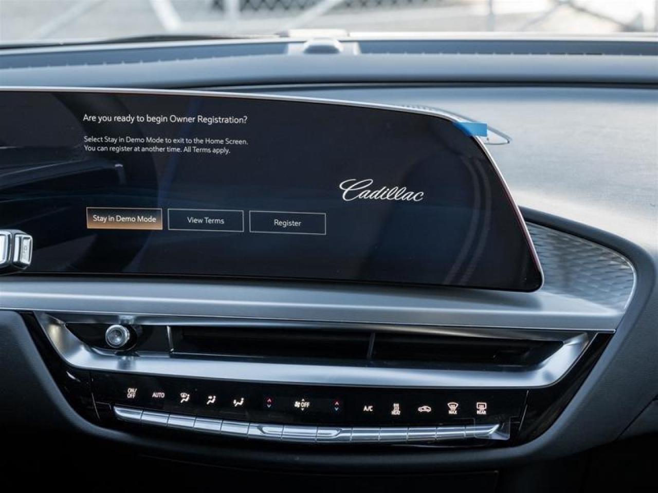 2026 Cadillac LYRIQ Luxury 4dr Photo