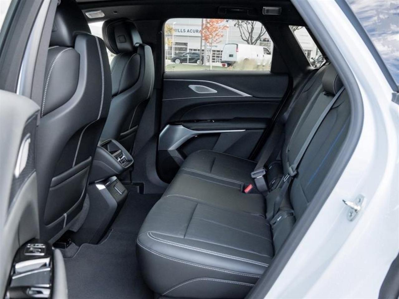 2026 Cadillac LYRIQ Premium Luxury 4dr Photo