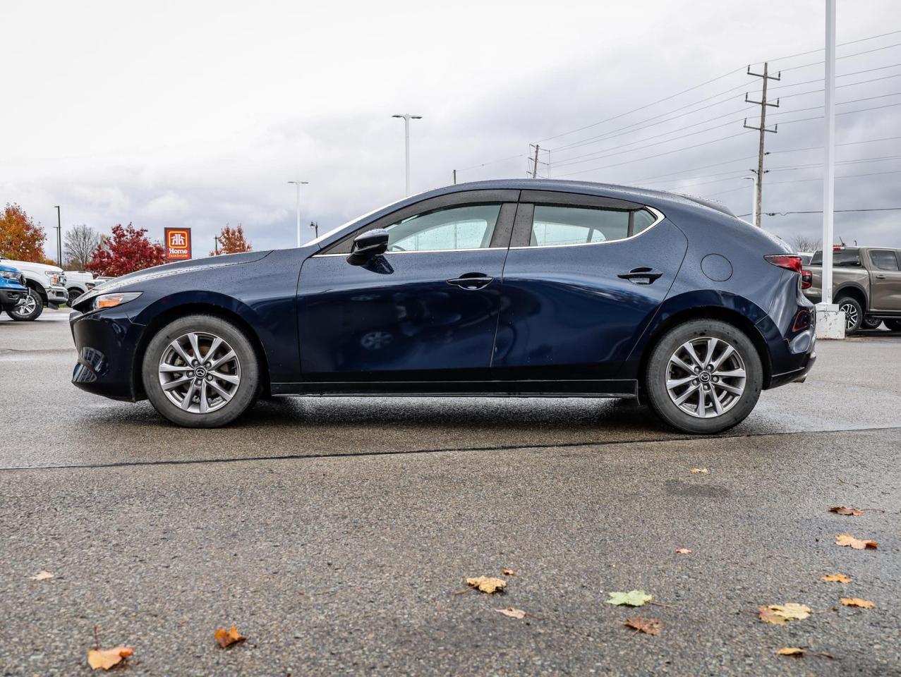 2020 Mazda 3 GS (M6) 4dr Front-Wheel Drive Sport Photo4