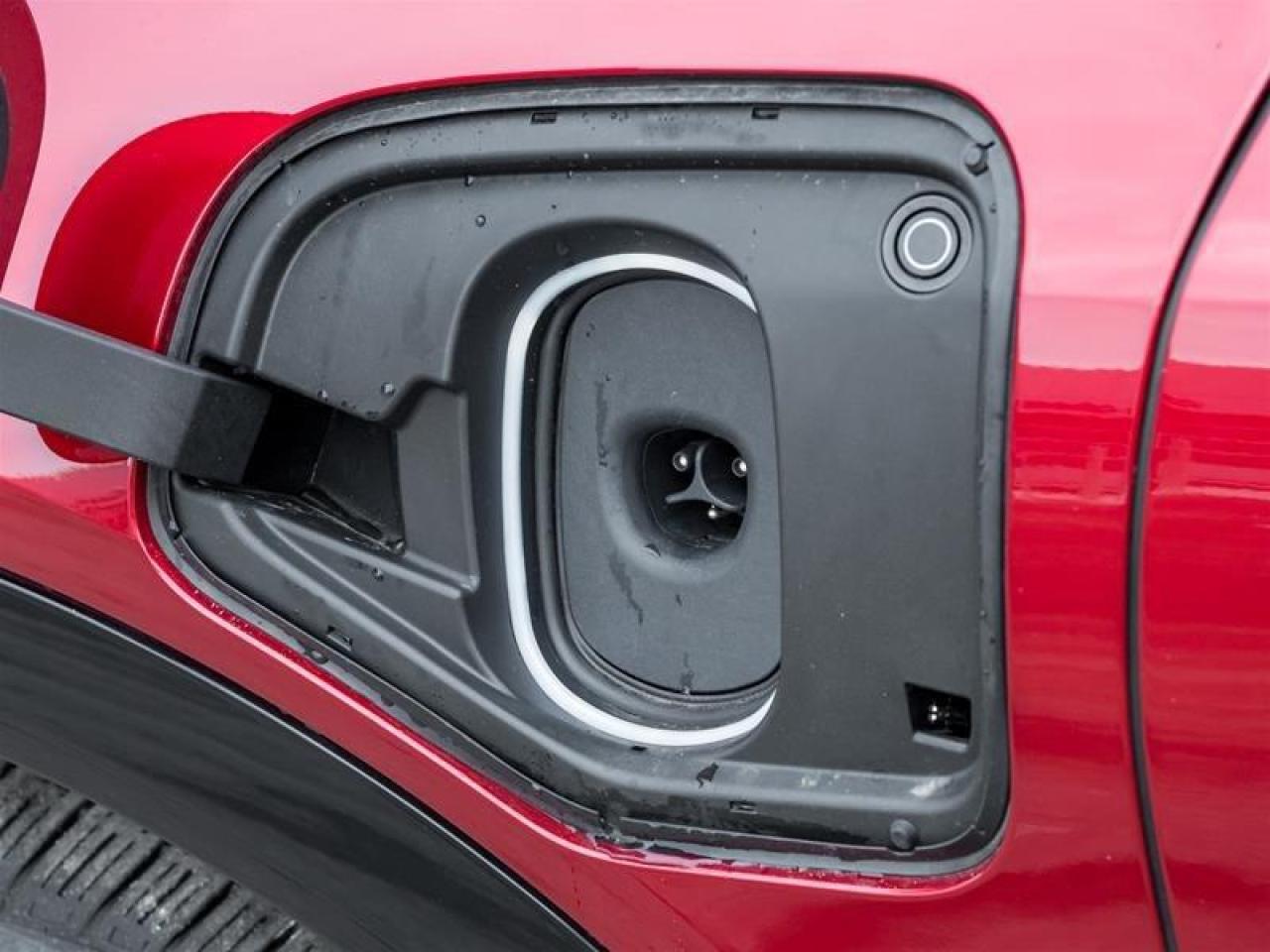 2026 Cadillac OPTIQ Sport 4dr Photo