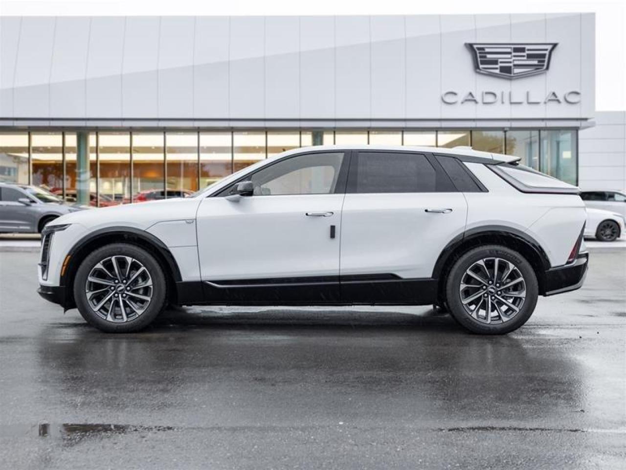 2026 Cadillac LYRIQ Sport 4dr Photo2