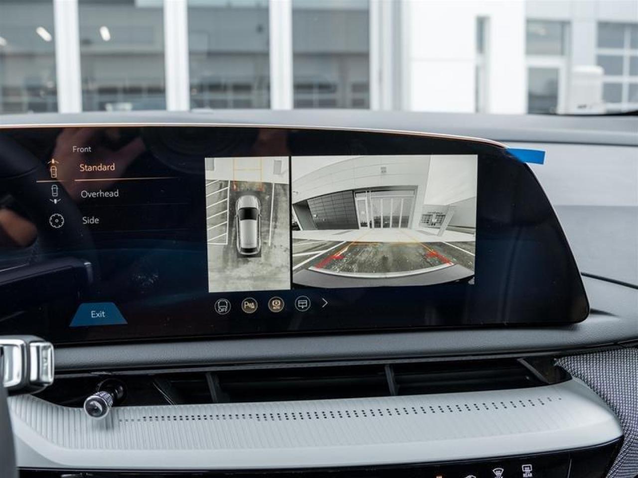 2026 Cadillac OPTIQ Luxury 4dr Photo